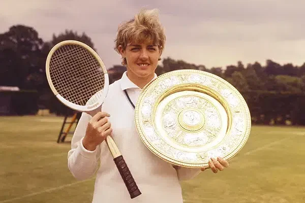 Profil Lengkap Pemain Tenis Margaret Court dan Prestasinya